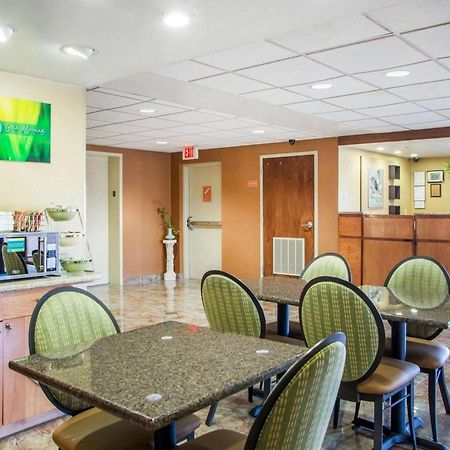 Quality Inn Vineland Exterior foto